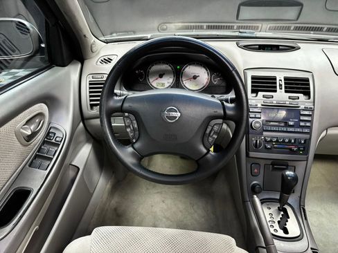 Used 2002 Nissan Maxima SE image 37