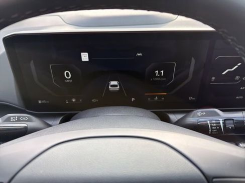 New 2025 Kia K4 EX image 11