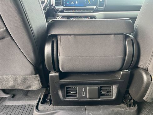 Used 2023 Chevrolet Silverado 1500 LT image 21