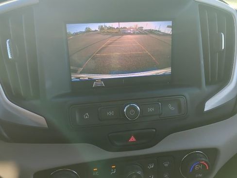 Used 2020 GMC Terrain SLE w/ Driver Convenience Package FWD image 10