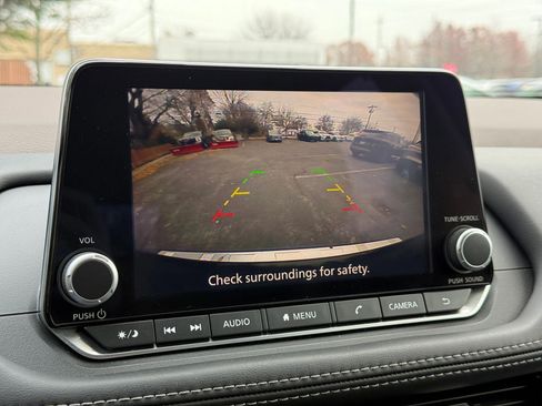 Certified 2023 Nissan Rogue SV w/ SV Premium Package image 13