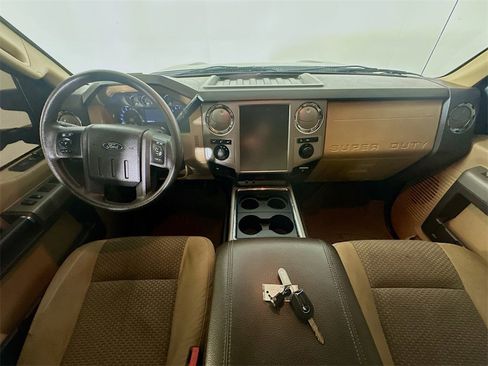 Used 2015 Ford F250 XLT w/ XLT Value Package image 10