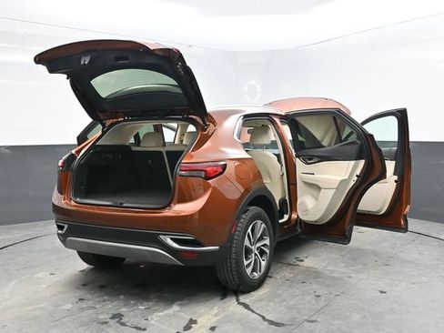 Used 2022 Buick Envision Essence w/ Safety Package FWD image 51