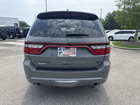 Used 2024 Dodge Durango GT RWD image 10