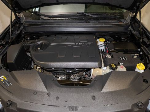 Used 2022 Jeep Cherokee Latitude Lux image 18