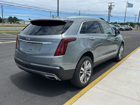 Used 2024 Cadillac XT5 Premium Luxury w/ Platinum Package AWD/4WD image 5