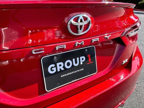 Used 2023 Toyota Camry SE w/ Convenience Package image 9