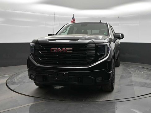New 2026 GMC Sierra 1500 Elevation AWD/4WD image 3