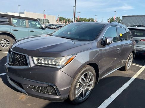 Used 2017 Acura MDX SH-AWD w/ Advance Package image 2