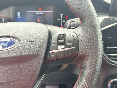 Used 2025 Ford Escape ST-Line FWD image 24
