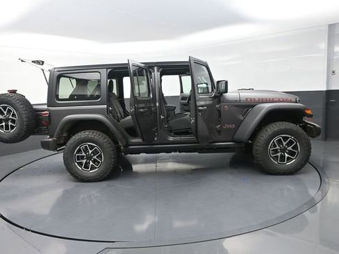 New 2026 Jeep Wrangler Unlimited Rubicon AWD/4WD image 35