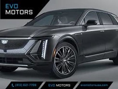 Used 2024 Cadillac Lyriq Tech RWD image 1