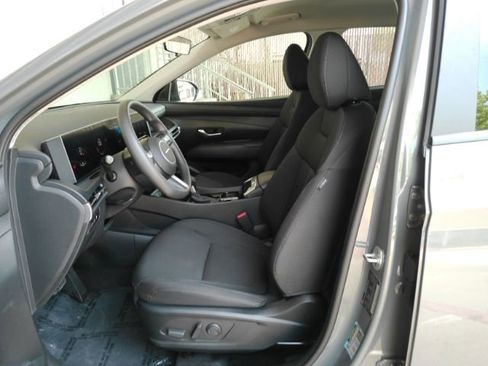 Used 2026 Hyundai Tucson SEL FWD image 14