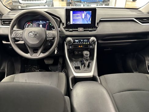Used 2024 Toyota RAV4 LE AWD/4WD image 24