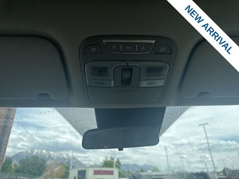 Used 2020 Kia Telluride S w/ S 8 Passenger Seating Package image 27