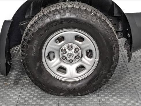 Used 2019 Nissan Frontier S image 29