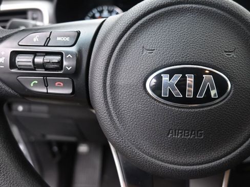 Used 2016 Kia Sorento LX image 15