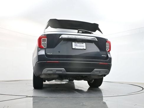 Used 2023 Ford Explorer XLT w/ Equipment Group 202A AWD/4WD image 54