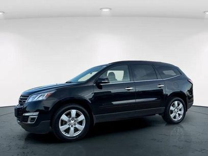 Used 2017 Chevrolet Traverse LT w/ Style and Technology Package
