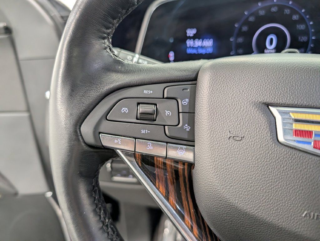 Used 2024 Cadillac Escalade Premium Luxury w/ Performance Package AWD/4WD image 20