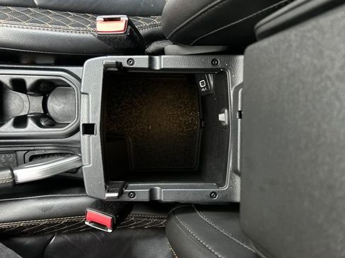 Used 2021 Jeep Wrangler Unlimited Sahara image 30