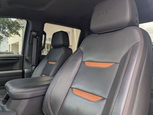 Used 2023 GMC Sierra 1500 AT4 AWD/4WD image 14