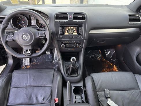 Used 2013 Volkswagen Golf R 4-Door image 8