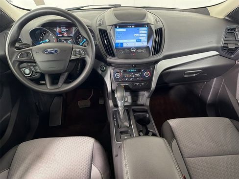 Used 2019 Ford Escape SE image 22