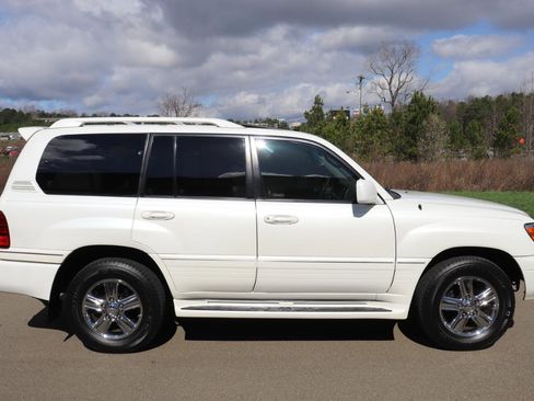Used 2007 Lexus LX 470 4WD image 17