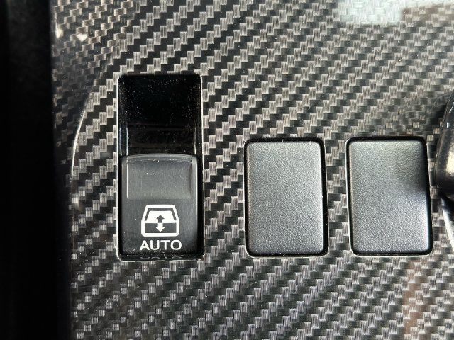 Certified 2022 Toyota 4Runner TRD Off-Road AWD/4WD image 22