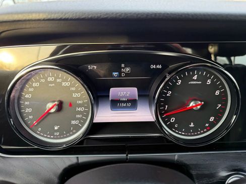 Used 2017 Mercedes-Benz E 300 4MATIC image 25
