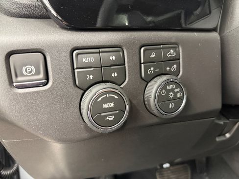New 2026 Chevrolet Silverado 1500 LT Trail Boss w/ LT Trail Boss Premium Package AWD/4WD image 22