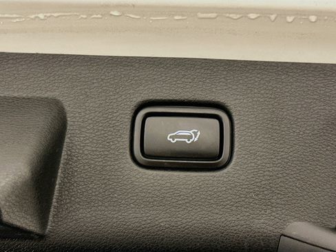 Used 2023 Kia Sportage X-Line w/ X-Line Premium Package AWD/4WD image 32