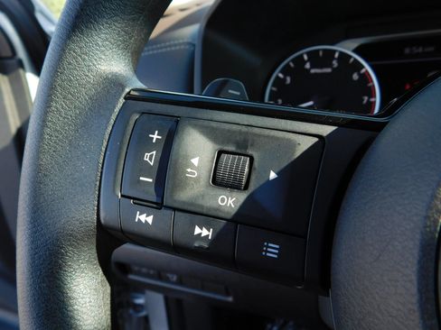 Used 2023 Nissan Rogue SV AWD/4WD image 24
