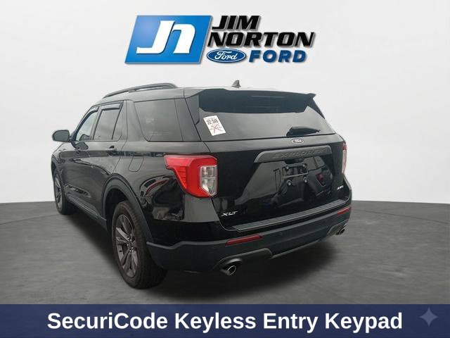 Used 2024 Ford Explorer XLT w/ Equipment Group 202A AWD/4WD image 7