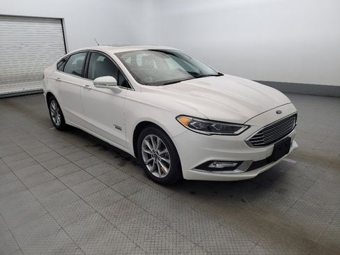 Used 2018 Ford Fusion Energi Titanium image 13