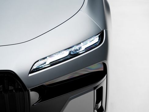 Used 2023 BMW i7 xDrive60 image 10