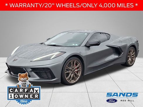 Used 2024 Chevrolet Corvette Stingray Preferred Cpe w/ 2LT RWD image 1