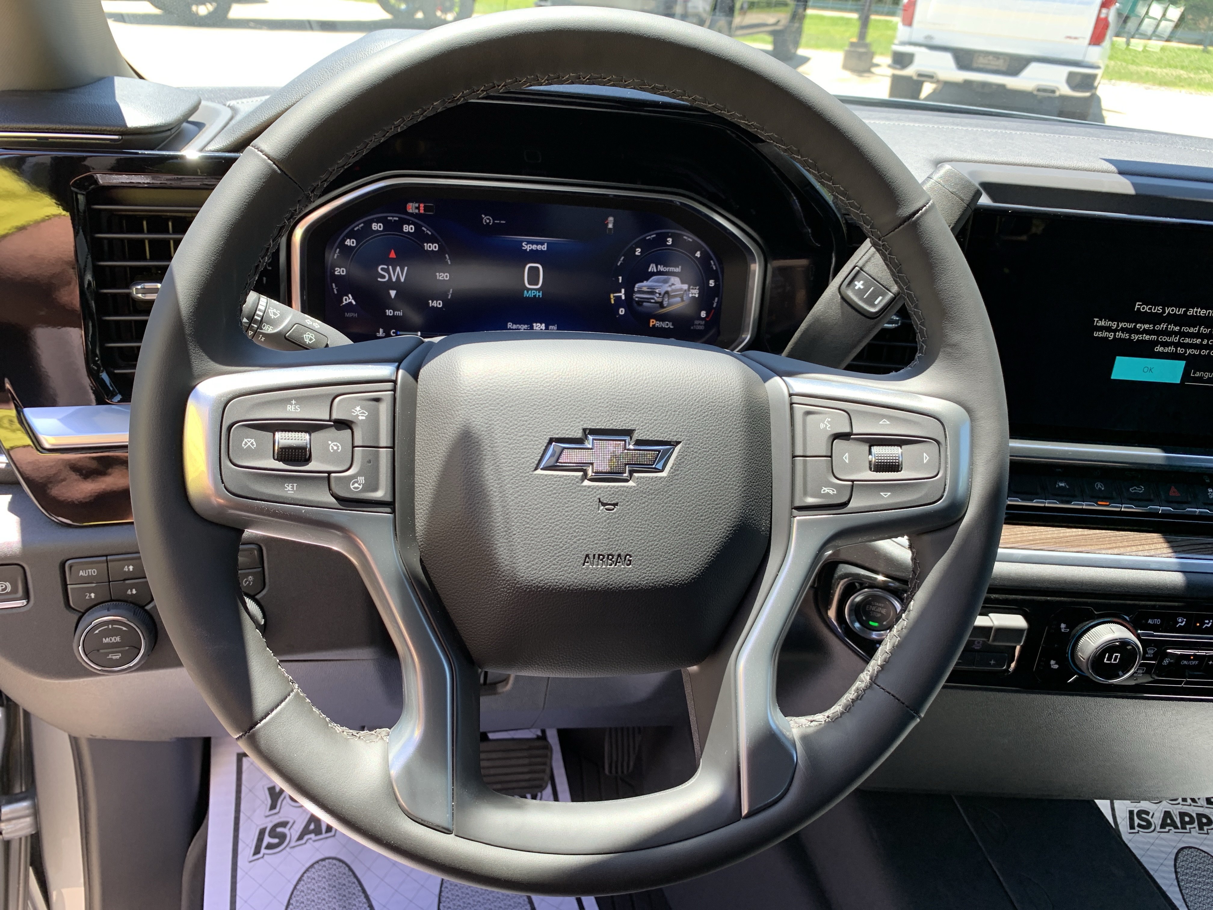 New 2026 Chevrolet Silverado 1500 RST AWD/4WD image 14