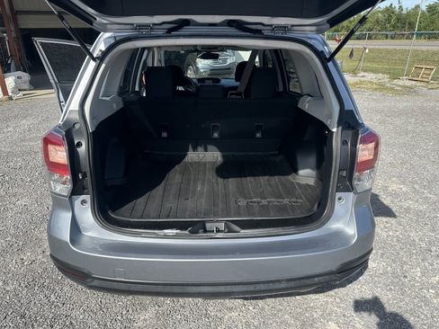 Used 2018 Subaru Forester 2.5i w/ Alloy Wheel Package image 19