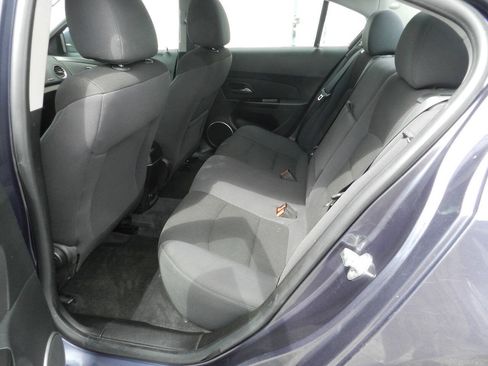 Used 2013 Chevrolet Cruze LT w/ All-Star Edition FWD image 10