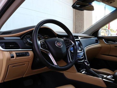 Used 2014 Cadillac XTS Premium FWD image 26