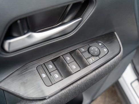 New 2026 Nissan Kicks SV w/ SV Premium Package image 13