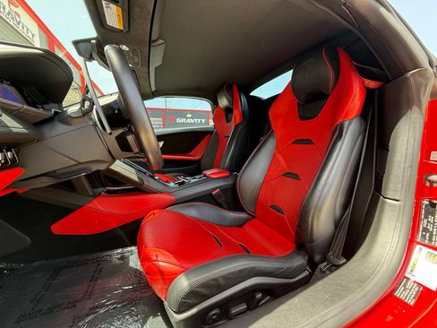 Used 2022 Lamborghini Huracan EVO RWD image 28