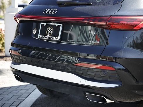 New 2025 Audi Q5 2.0T Premium Plus image 9