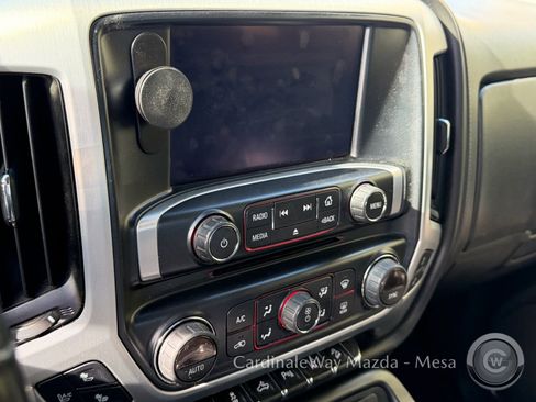 Used 2015 GMC Sierra 1500 SLT w/ SLT Crew Cab Value Package image 9