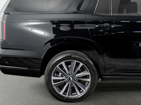 Used 2026 Cadillac Escalade Sport w/ LPO, Floor Liner Package AWD/4WD image 8