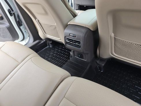 Used 2022 Lincoln Corsair AWD w/ Equipment Group 101A image 40