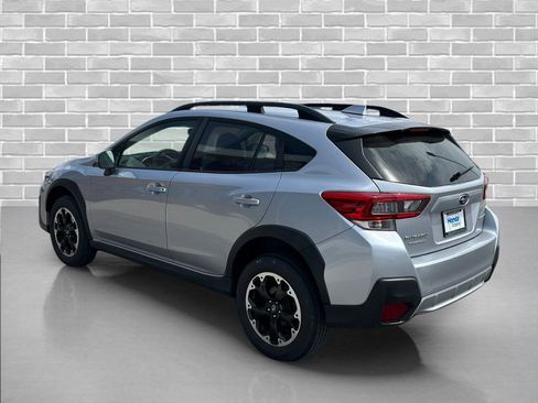 Used 2022 Subaru Crosstrek 2.0i Premium AWD/4WD image 3