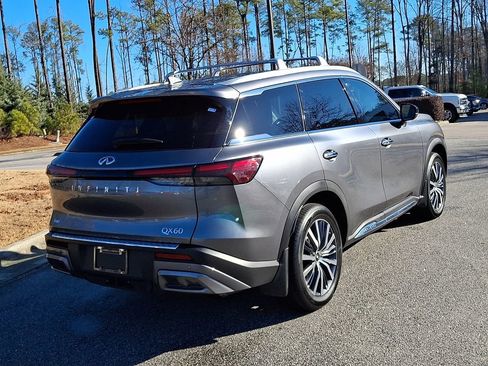 Used 2025 INFINITI QX60 Sensory w/ Vision Package image 6